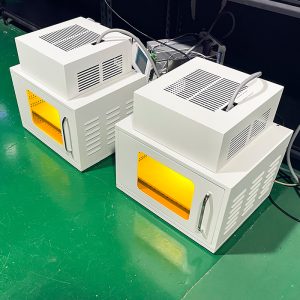 Three-sided illumination LED UV oven